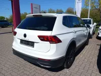 Gebraucht VW Tiguan Allspace 150 PS (110 kW) 2023 Pure white SUV