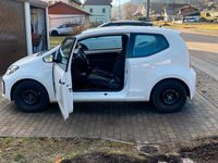 Gebraucht VW up! 60 PS (44 kW) 2017 Weiß Kleinwagen