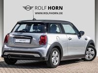 Używany Mini Cooper Essential 136 KM (100 kW) 2023 Srebrny Hatchback