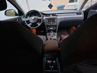 Gebraucht Skoda Superb Active 140 PS (102 kW) 2011 Kombi