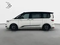 Usado VW Multivan Life 150 HP (110 kW) 2024 Branco Monovolume