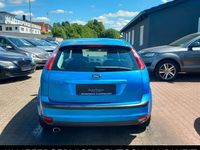 Gebraucht Ford Focus Titanium 116 PS (85 kW) 2005 Blau Limousine