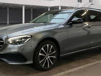 Gebraucht Mercedes E300 Avantgarde 194 PS (142 kW) 2022 Grau Limousine