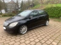 gebraucht Mercedes 180 CDI. Leder Navi TÜV NEU.