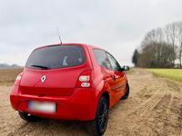 Gebraucht Renault Twingo 75 PS (55 kW) 2011 Rot Kleinwagen
