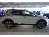 Neu Kia Stonic Edition 7 101 PS (74 kW) 2025 Silber SUV