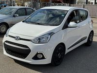 Gebraucht Hyundai i10 67 PS (49 kW) 2014 Weiß Kleinwagen