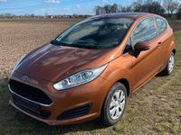 Gebraucht Ford Fiesta Trend 60 PS (44 kW) 2016 Braun Limousine