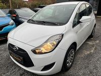 Gebraucht Hyundai ix20 Classic 90 PS (66 kW) 2016 Weiß Kleinwagen