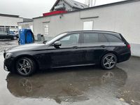 Gebraucht Mercedes E300 306 PS (225 kW) 2019 Schwarz Kombi