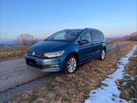 Gebraucht VW Touran Highline 150 PS (110 kW) 2017 Blau Van / Kleinbus