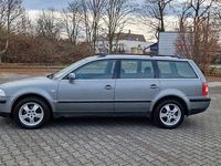 Usata VW Passat 131 CV (96 kW) 2001 Grigio Station wagon