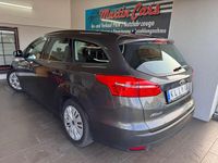 Usata Ford Focus 125 CV (91 kW) 2014 Grigio Station wagon