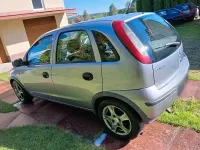Używany Opel Corsa 60 KM (44 kW) 2005 Srebrny Hatchback