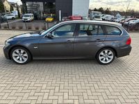 Gebraucht BMW 325 218 PS (160 kW) 2005 Grau Kombi