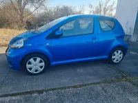 Gebraucht Toyota Aygo Cool 68 PS (50 kW) 2011 Blau Kleinwagen