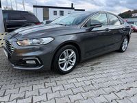 Gebraucht Ford Mondeo Titanium 165 PS (121 kW) 2019 Grau Limousine