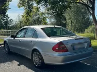 Gebraucht Mercedes E320 216 PS (158 kW) 2004 Silber Limousine