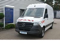Używany Mercedes Sprinter 143 KM (105 kW) 2020 Biały Van