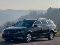 Gebraucht VW Passat 105 PS (77 kW) 2012 Schwarz Kombi