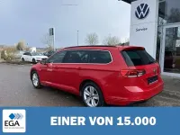 Gebraucht VW Passat Business 200 PS (147 kW) 2022 Rot Kombi
