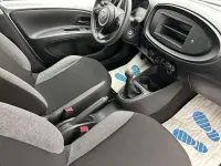 Gebraucht Toyota Aygo 72 PS (52 kW) 2023 Silber metallic