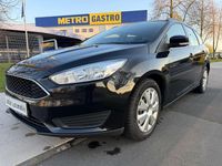 Second-hand Ford Focus Trend 116 CP (85 kW) 2015 Negru Break