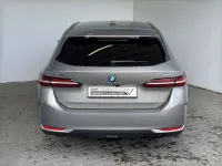 Gebraucht BMW 530e Sport Line 299 PS (219 kW) 2024 Grau Limousine