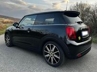 Gebraucht Mini Cooper SE 135 kW (184 PS) 2021 Schwarz Kleinwagen