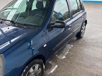 Gebraucht Renault Clio II 55 PS (40 kW) 2003 Blau Kleinwagen