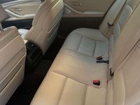 Gebraucht BMW 535 Sport Line 313 PS (230 kW) 2013 Schwarz Kombi