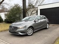 Gebraucht Mercedes A200 136 PS (100 kW) 2013 Grau Limousine
