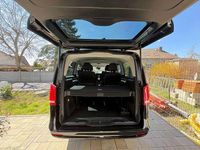 Gebraucht Mercedes V300 Avantgarde Edition 237 PS (174 kW) 2021 Schwarz Van / Kleinbus