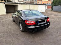 Gebraucht Mercedes 200 Elegance 184 PS (135 kW) 2011 Schwarz Limousine