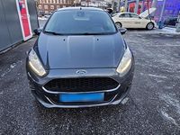 Gebraucht Ford Fiesta 101 PS (74 kW) 2017 Grau Kleinwagen