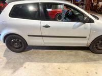 Gebraucht VW Polo 80 PS (58 kW) 2005 Silber Kleinwagen