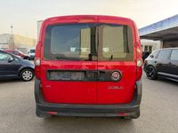 Gebraucht Fiat Doblò Basis 101 PS (74 kW) 2013 Rot Van / Kleinbus