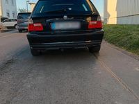 Gebraucht BMW 330 180 PS (132 kW) 2001 Schwarz Kombi
