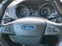 Gebraucht Ford Focus Titanium 125 PS (91 kW) 2018 Grau Kombi