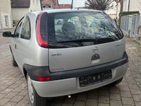 Gebraucht Opel Corsa 75 PS (55 kW) 2002 Silber Kleinwagen