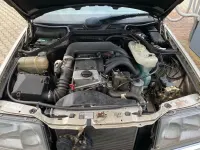 Gebraucht Mercedes E250 95 PS (69 kW) 1993 Beige Limousine