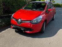 Gebraucht Renault Clio IV 90 PS (66 kW) 2015 Rot Kleinwagen