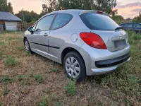 Gebraucht Peugeot 207 75 PS (55 kW) 2006 Silber Kleinwagen