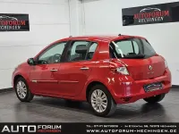 Gebraucht Renault Clio III 101 PS (74 kW) 2010 Rot Limousine