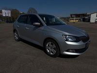 Gebraucht Skoda Fabia 90 PS (66 kW) 2016 Silber Kleinwagen