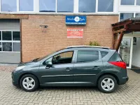 Gebraucht Peugeot 207 Family 95 PS (69 kW) 2012 Grau Kombi