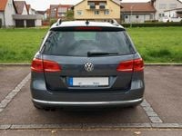 Gebraucht VW Passat Comfortline 140 PS (102 kW) 2014 Grau Kombi