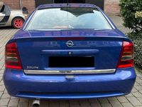 Gebraucht Opel Astra 147 PS (108 kW) 2002 Blau Coupé