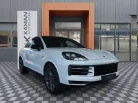Second-hand Porsche Cayenne 470 CP (345 kW) 2023 Alb SUV
