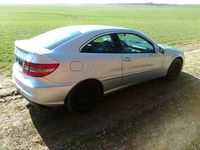 Gebraucht Mercedes C220 150 PS (110 kW) 2010 Silber Coupé